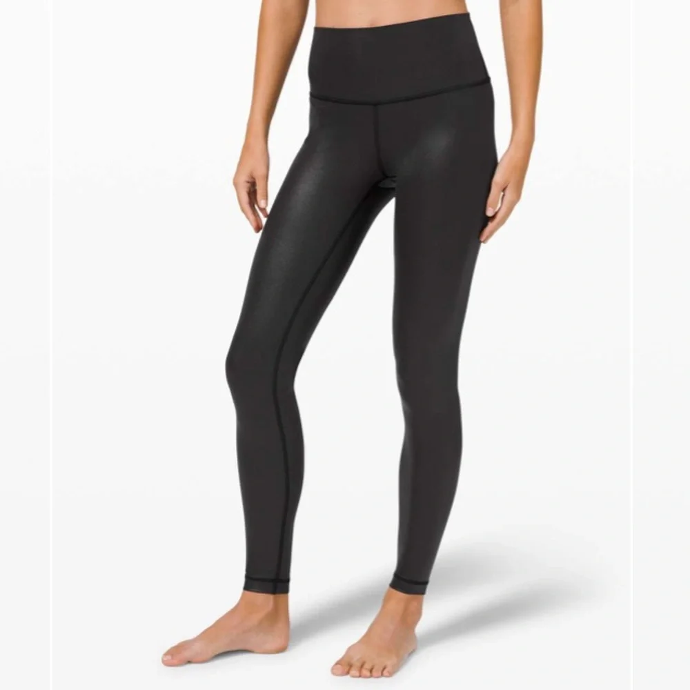 Lululemon Wunder Under High-Rise Tight *Foil 28" in Matte Black Foil ~ Size 6 - Picture 3 of 12